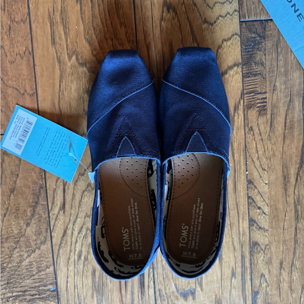 TOMS Shoes